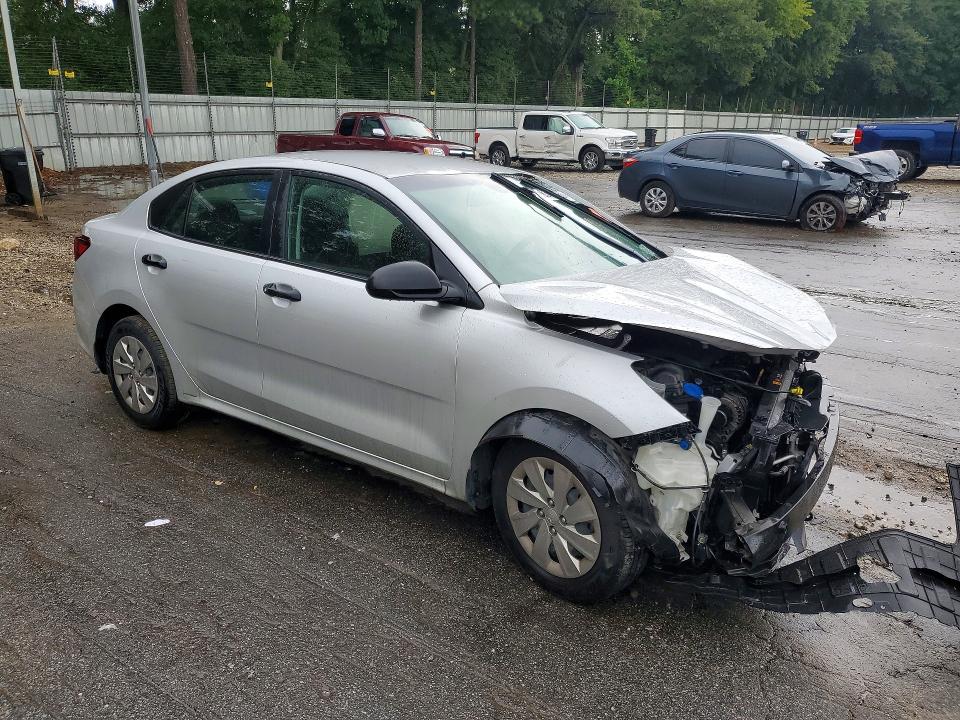Photo 4 from auction – 2018 KIA RIO with VIN 3KPA24AB2JE066550