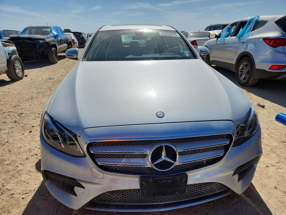 Photo 5 from auction – 2017 MERCEDES-BENZ E with VIN WDDZF4JB3HA055177