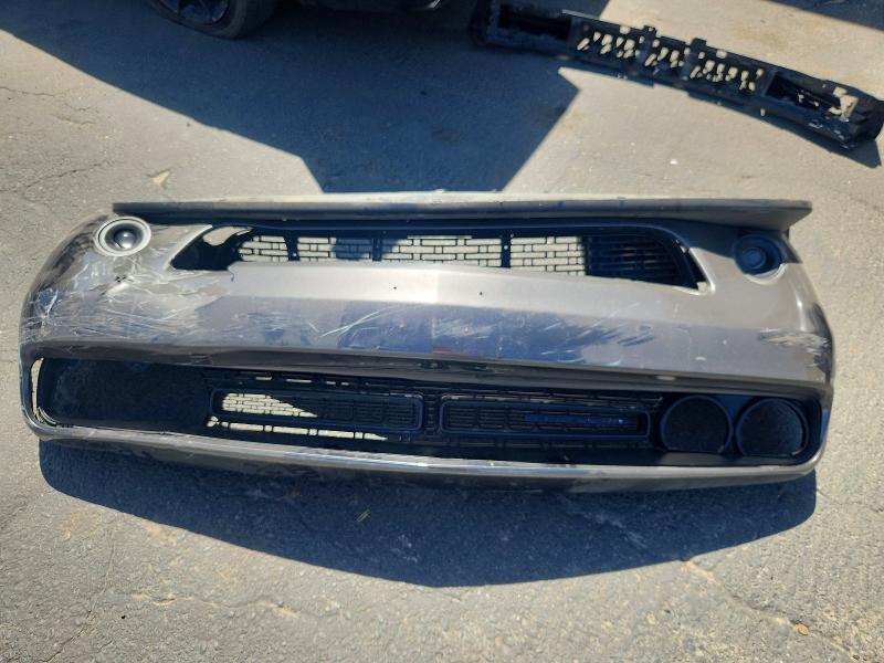 Photo 12 from auction – 2019 DODGE CHALLENGER with VIN 2C3CDZJG1KH747420