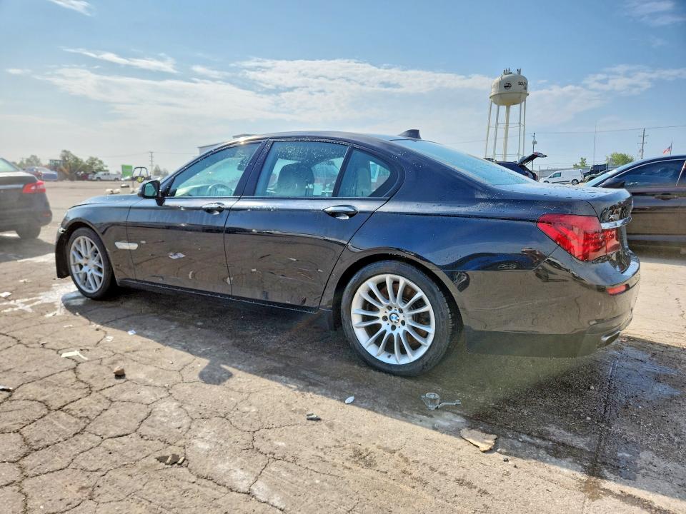 Zdjęcie 2 z aukcji – 2015 BMW 750 z VIN WBAYB6C58FD965937