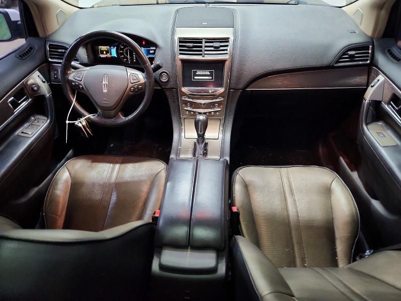 Photo 8 from auction – 2011 LINCOLN MKX with VIN 2LMDJ8JK6BBJ19282