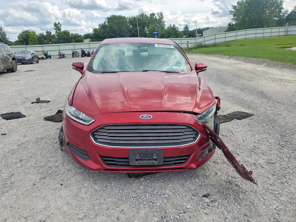Photo 5 from auction – 2014 FORD FUSION with VIN 3FA6P0LU5ER174793