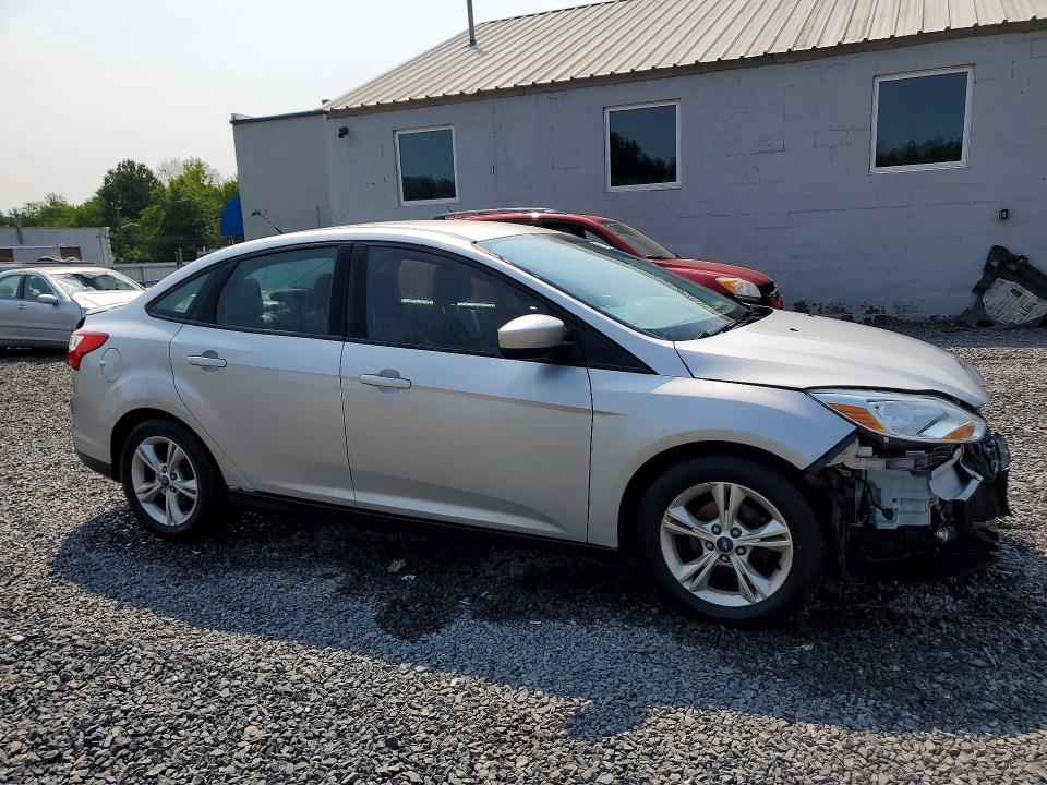 Photo 4 from auction – 2012 FORD FOCUS with VIN 1FAHP3F27CL442274