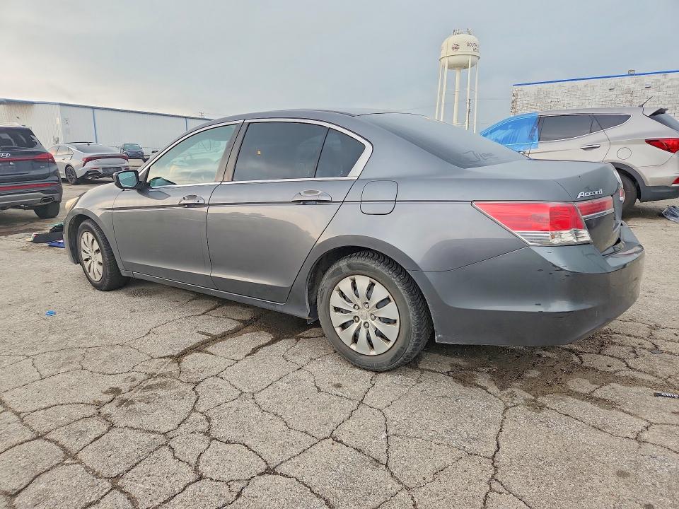 Photo 2 from auction – 2012 HONDA ACCORD with VIN 1HGCP2F30CA211799