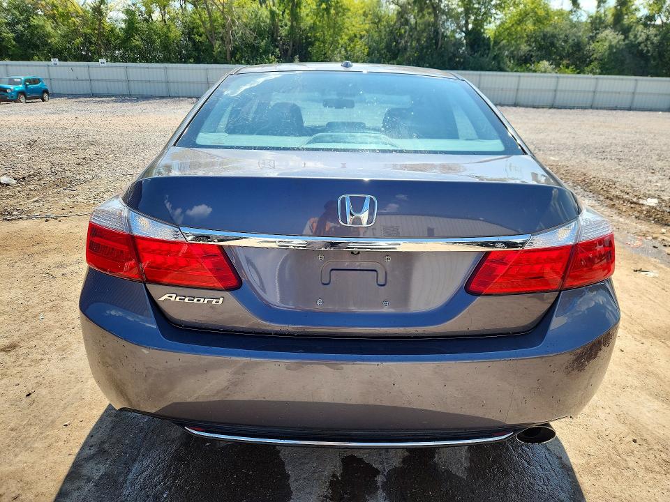 Photo 6 from auction – 2015 HONDA ACCORD with VIN 1HGCR2F87FA004210