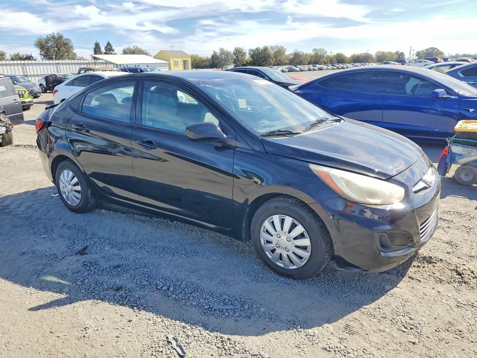 Photo 4 from auction – 2013 HYUNDAI ACCENT with VIN KMHCT4AE5DU472386