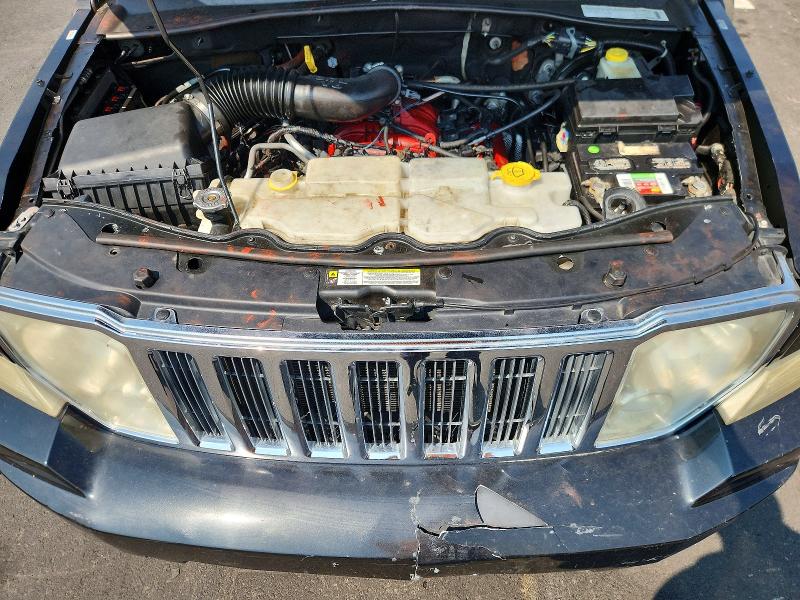 Photo 11 from auction – 2008 JEEP LIBERTY with VIN 1J8GN58K88W214285