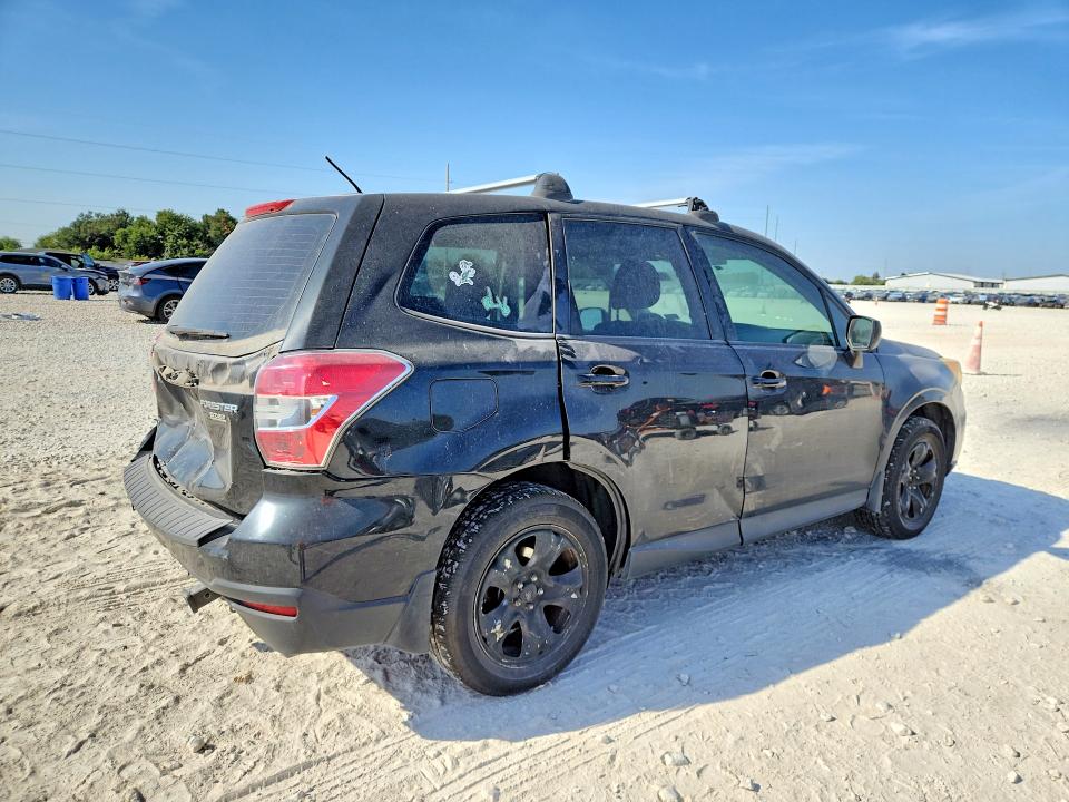 Photo 3 from auction – 2014 SUBARU FORESTER with VIN JF2SJAAC8EG420626