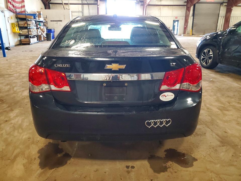 Photo 6 from auction – 2015 CHEVROLET CRUZE with VIN 1G1PC5SB3F7288512