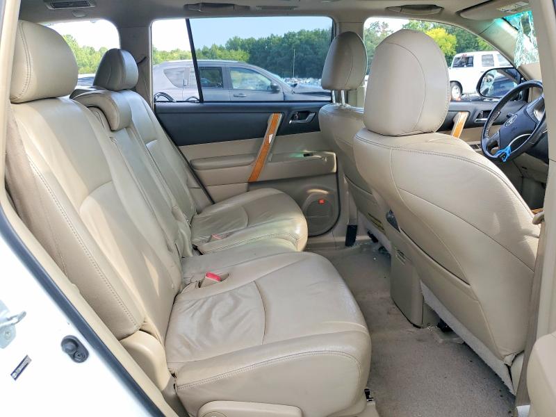 Photo 11 from auction – 2009 TOYOTA HIGHLANDER with VIN JTEEW44A892030522