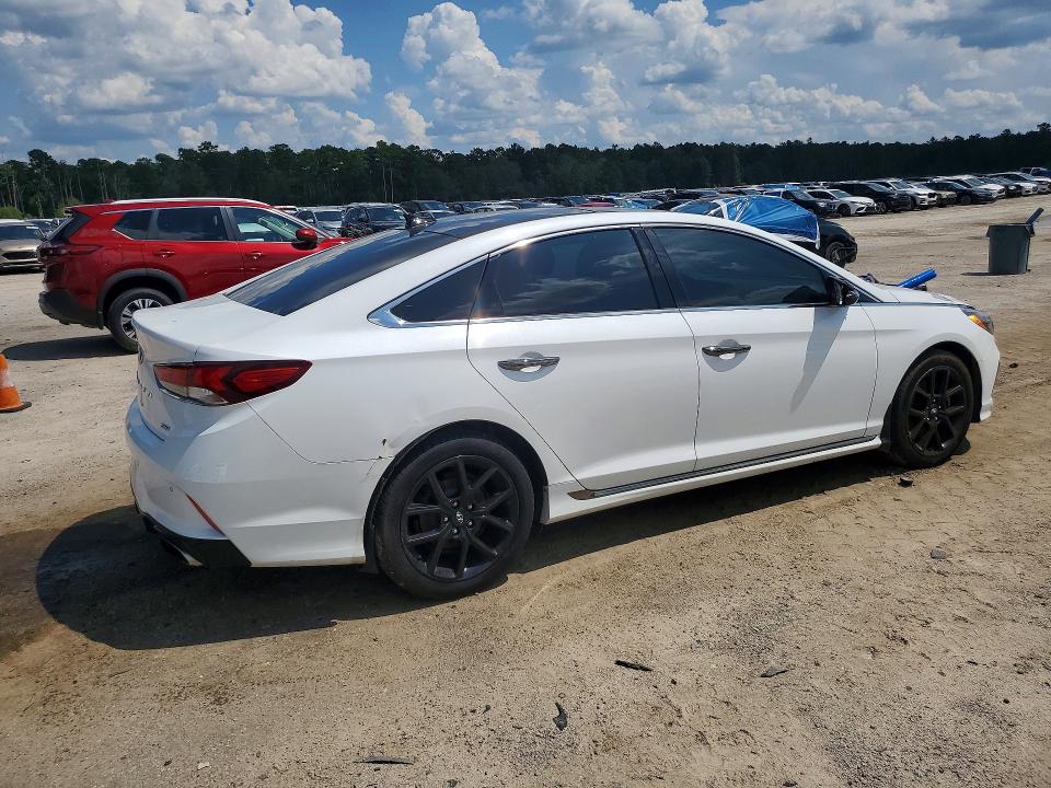 Photo 3 from auction – 2019 HYUNDAI SONATA with VIN 5NPE34AB5KH800481