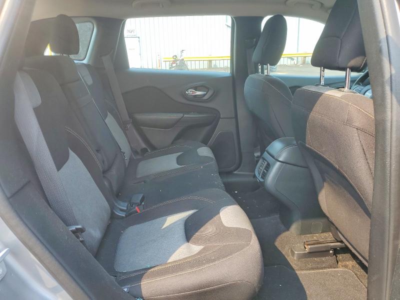Photo 10 from auction – 2016 JEEP CHEROKEE with VIN 1C4PJLAB7GW136341