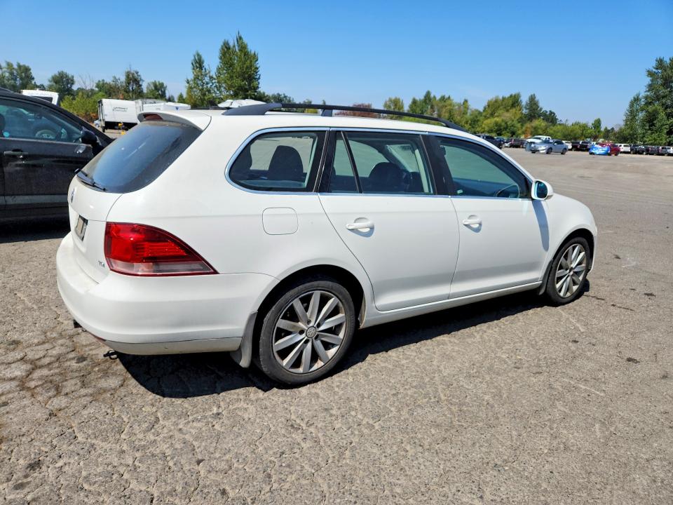 Photo 3 from auction – 2012 VOLKSWAGEN JETTA with VIN 3VWPL7AJ5CM682961