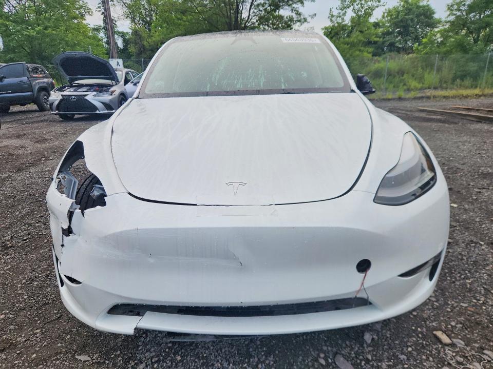 Photo 5 from auction – 2023 TESLA MODEL Y with VIN 7SAYGDEE7PF896256