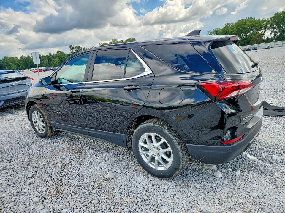 Photo 2 from auction – 2022 CHEVROLET EQUINOX with VIN 3GNAXKEV8NL282082