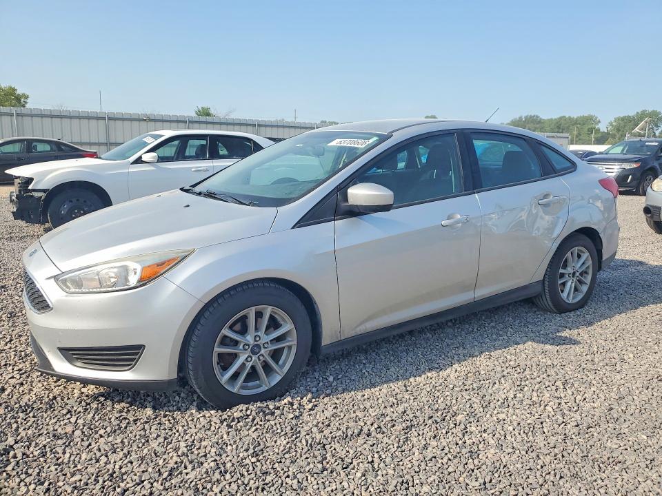 FORD FOCUS 2018 with VIN 1FADP3FE1JL226829 - Photo from auction