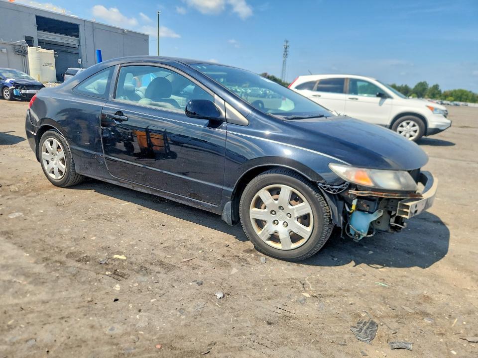Снимка 4 от търг – 2010 HONDA CIVIC с VIN 2HGFG1B6XAH535705