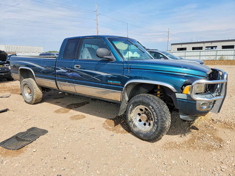 Foto 4 de la subasta – 1998 DODGE RAM 2500 con VIN 1B7KF2368WJ227720