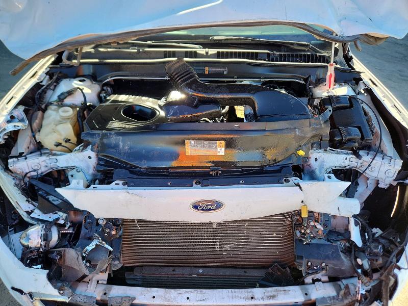 Photo 11 from auction – 2019 FORD FUSION with VIN 3FA6P0LU3KR207771
