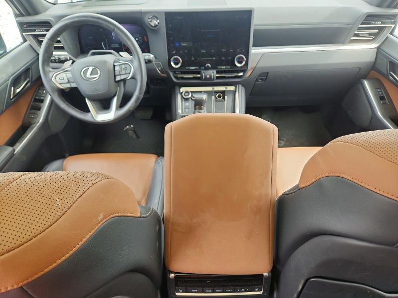 Photo 8 from auction – 2024 LEXUS GX 550 with VIN JTJVBCDX6R5028987