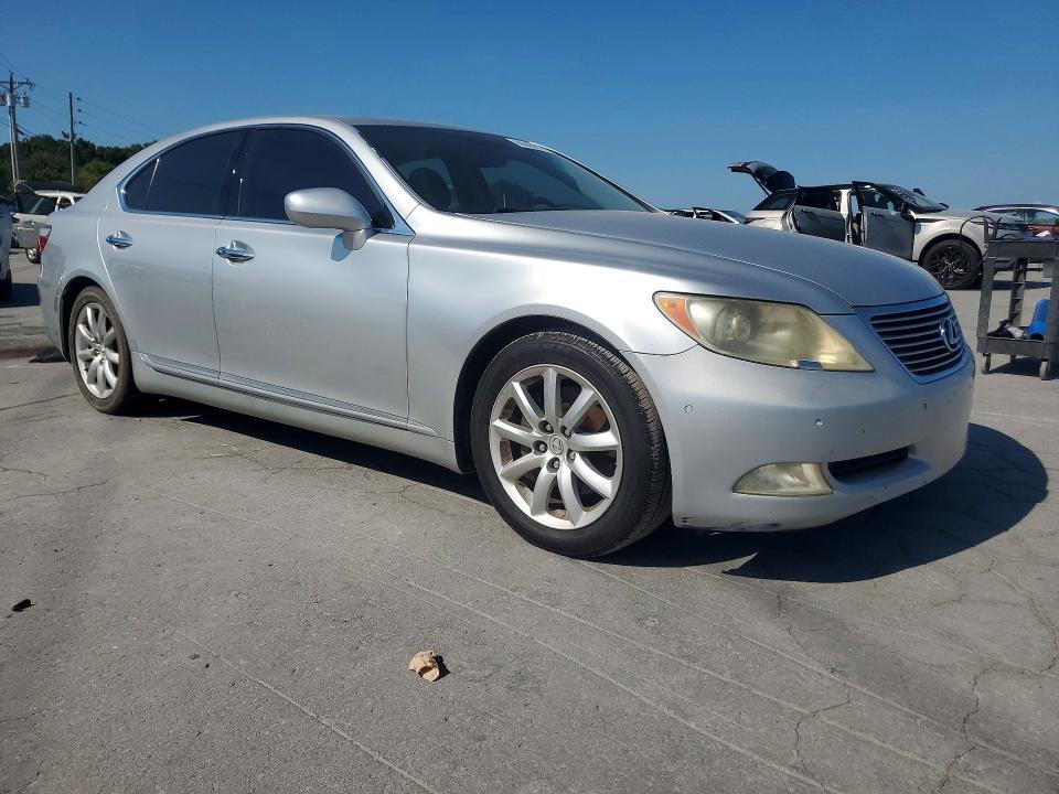 Photo 4 from auction – 2008 LEXUS LS with VIN JTHBL46FX85052168