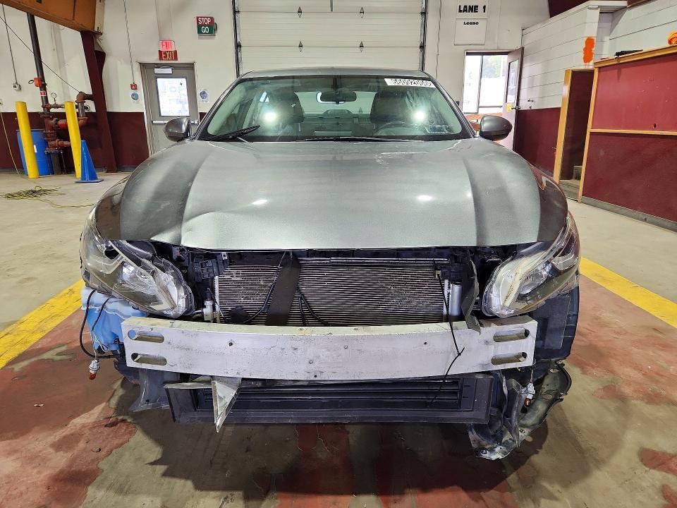 Photo 5 from auction – 2020 NISSAN ALTIMA with VIN 1N4BL4BV4LC151738