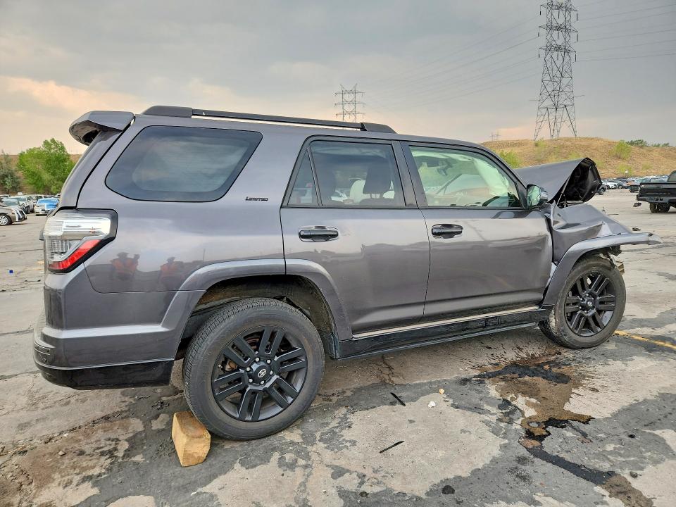 Photo 3 from auction – 2019 TOYOTA 4RUNNER with VIN JTEBU5JR6K5637144