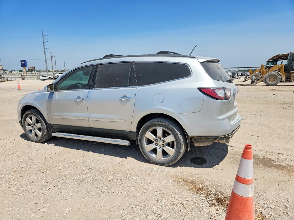 Photo 2 from auction – 2015 CHEVROLET TRAVERSE with VIN 1GNKRJKD4FJ325748
