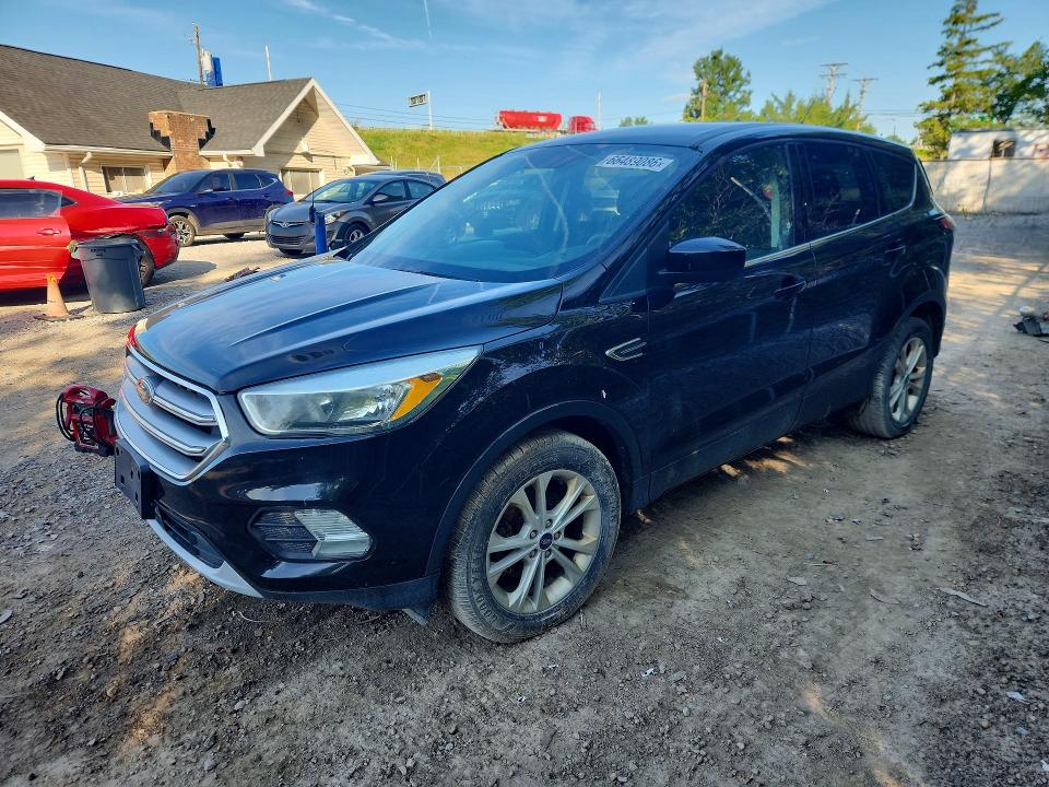 FORD ESCAPE 2017 with VIN 1FMCU0GD2HUC97654 - Photo from auction