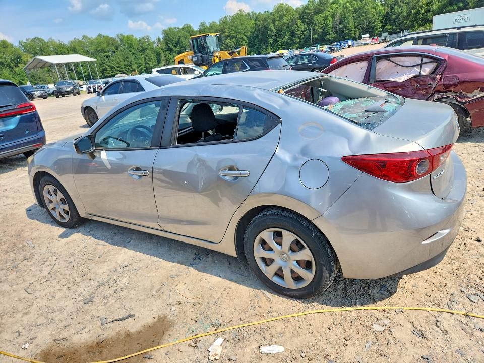 Photo 2 from auction – 2014 MAZDA 3 with VIN JM1BM1U72E1169190