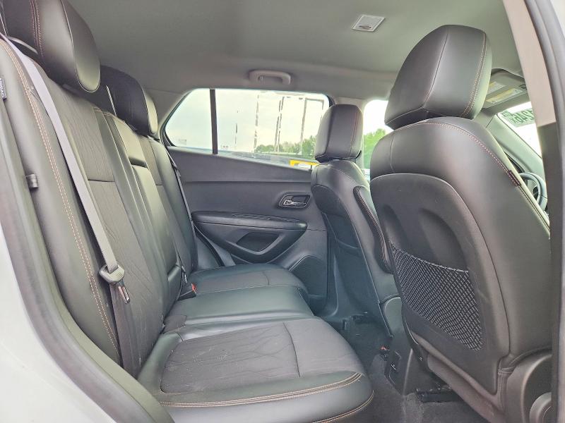 Photo 11 from auction – 2018 CHEVROLET TRAX with VIN KL7CJPSB2JB568786