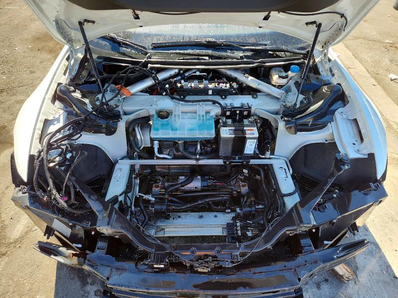 Photo 11 from auction – 2016 TESLA MODEL S with VIN 5YJSA1E28GF134885