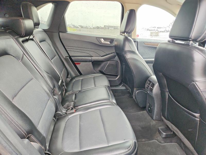 Photo 11 from auction – 2020 FORD ESCAPE with VIN 1FMCU9J92LUA16387