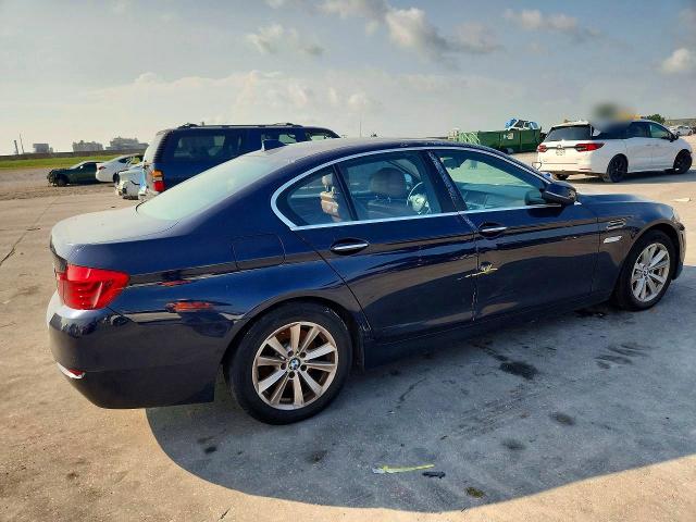 Photo 3 from auction – 2016 BMW 528 with VIN WBA5A5C54GD529099