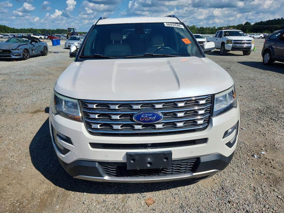 Снимка 5 от търг – 2017 FORD EXPLORER с VIN 1FM5K8F88HGC88201