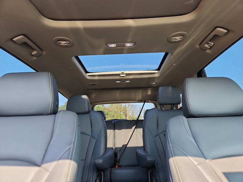Photo 10 from auction – 2019 BUICK ENCLAVE with VIN 5GAEVBKW1KJ105648