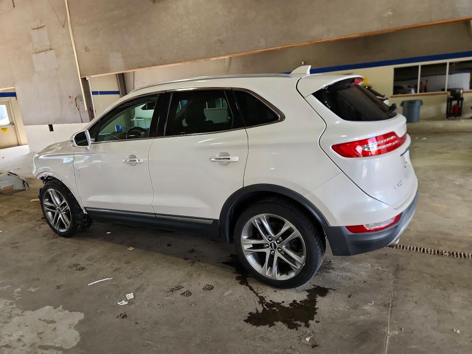 Photo 2 from auction – 2019 LINCOLN MKC with VIN 5LMCJ3D93KUL03668