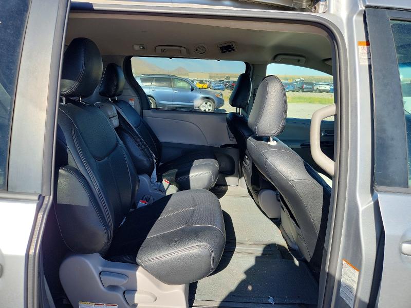 Photo 11 from auction – 2015 TOYOTA SIENNA with VIN 5TDKK3DC4FS632059