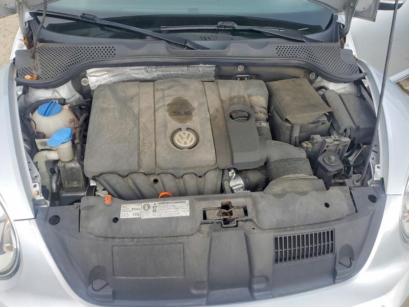 Photo 11 from auction – 2012 VOLKSWAGEN BEETLE with VIN 3VWJP7AT4CM613352