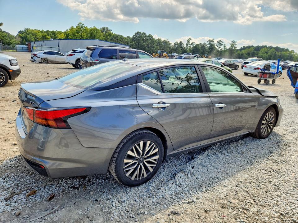 Снимка 3 от търг – 2024 NISSAN ALTIMA с VIN 1N4BL4DV4RN318819