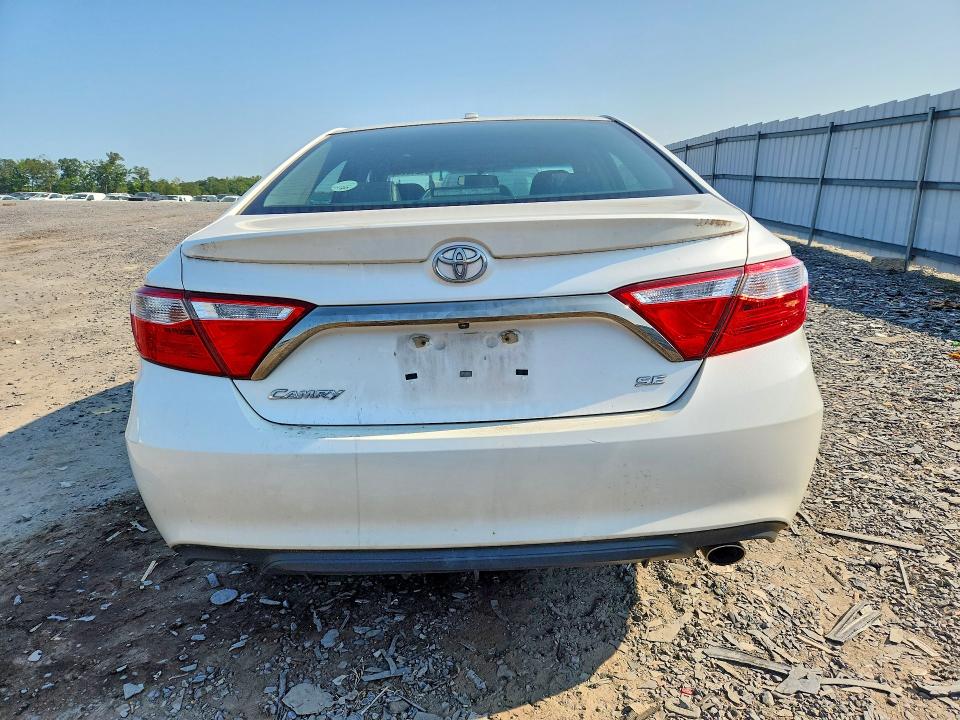 Photo 6 from auction – 2015 TOYOTA CAMRY with VIN 4T1BF1FK3FU072524