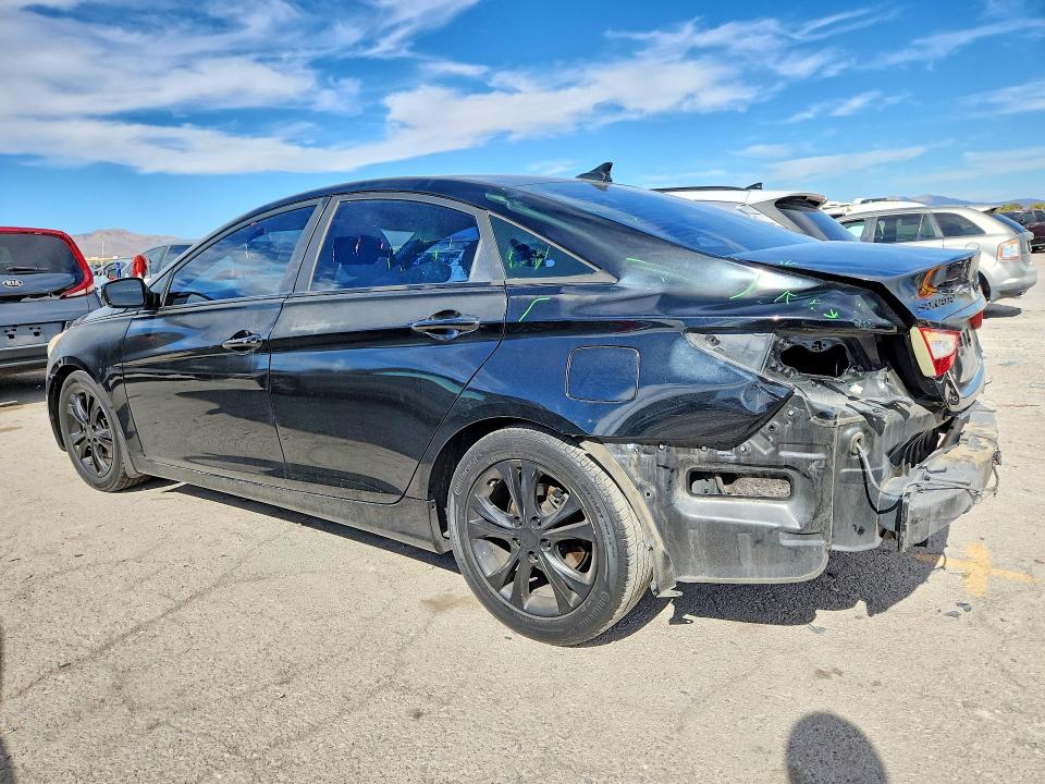Photo 2 from auction – 2011 HYUNDAI SONATA with VIN 5NPEC4AC5BH264317