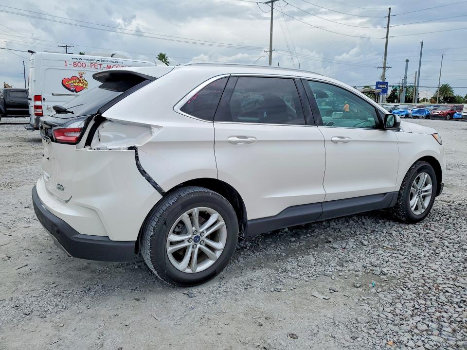 Photo 3 from auction – 2019 FORD EDGE with VIN 2FMPK3J9XKBC57901