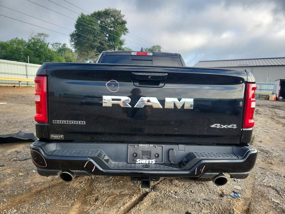Снимка 6 от търг – 2025 RAM 1500 с VIN 1C6SRFFP4SN672467