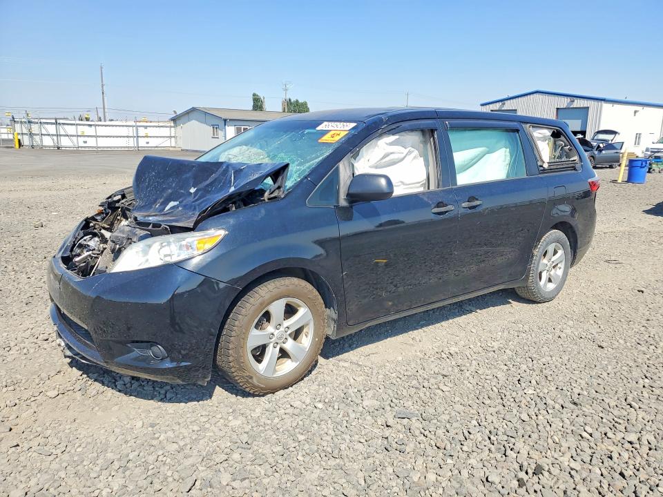 2017 TOYOTA SIENNA - Търг №66349266
