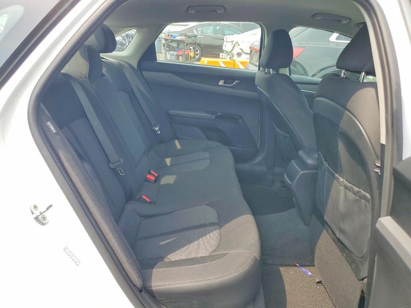 Photo 10 from auction – 2023 KIA K5 with VIN 5XXG14J21PG178219