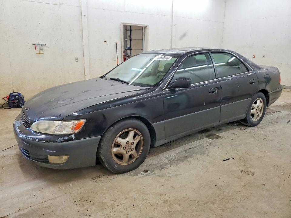 1998 LEXUS ES - Търг №67069876