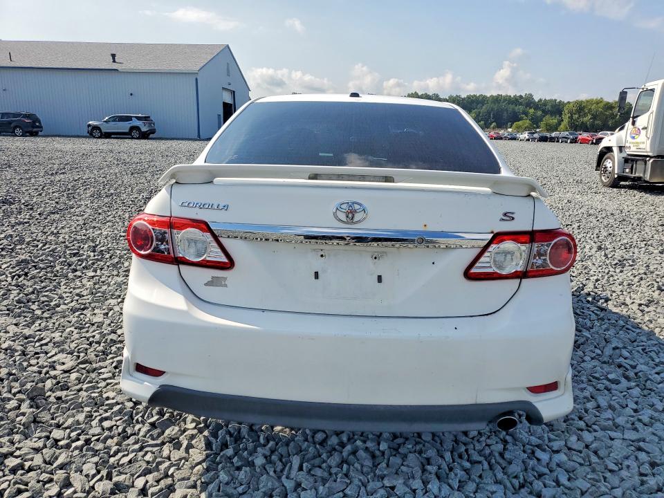 Photo 6 from auction – 2012 TOYOTA COROLLA with VIN 2T1BU4EEXCC901945