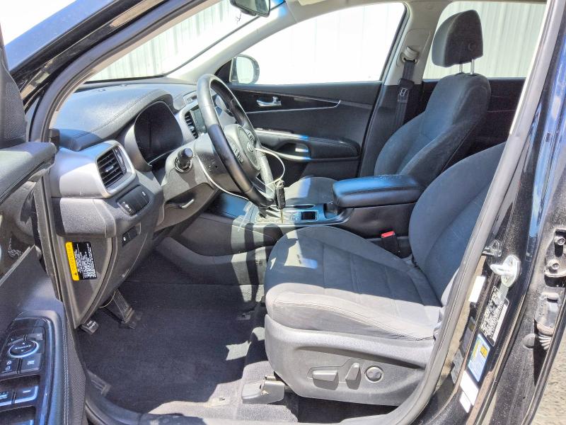 Photo 7 from auction – 2017 KIA SORENTO with VIN 5XYPGDA33HG213315