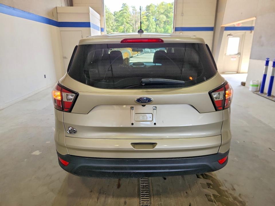 Снимка 6 от търг – 2017 FORD ESCAPE с VIN 1FMCU0F70HUC83330